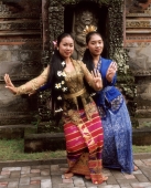 Indonesia, Bali, Balinese dancers in traditional costume - Jack Hollingsworth