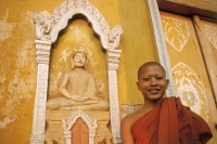Cambodia, Phnom Penh, Young monk at Wat Sarawan - Jill Gocher