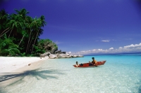 Malaysia, Perhentian Islands,  Boat floating close to shore - Jill Gocher