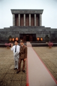  Vietnam, Hanoi, Ho Chi-Minh's mausoleum, man posing with guard - Alex Mares-Manton