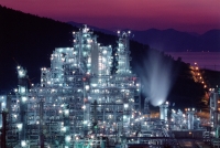Korea, refinery, illuminated - Alex Microstock02