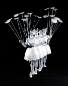China, Hong Kong, Acrobats of the Shenyang Acrobatic Troupe spinning plates on sticks - Carsten Schael