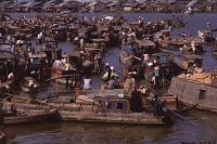 Vietnam, Can Tho, Hau river, Floating market. - Martin Westlake