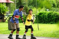 Father and son on roller blades - Alex Microstock02