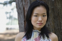 Young woman outdoors, head shot - Yukmin