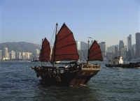 Chinese junk at Victoria Harbour, Hong  Kong - OTHK