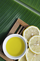 Herbal tea with lemon slices - Nugene Chiang