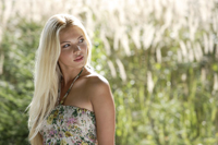Young blond woman - Alex Mares-Manton