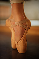 ballerina's feet in toe shoes - Alex Hajdu